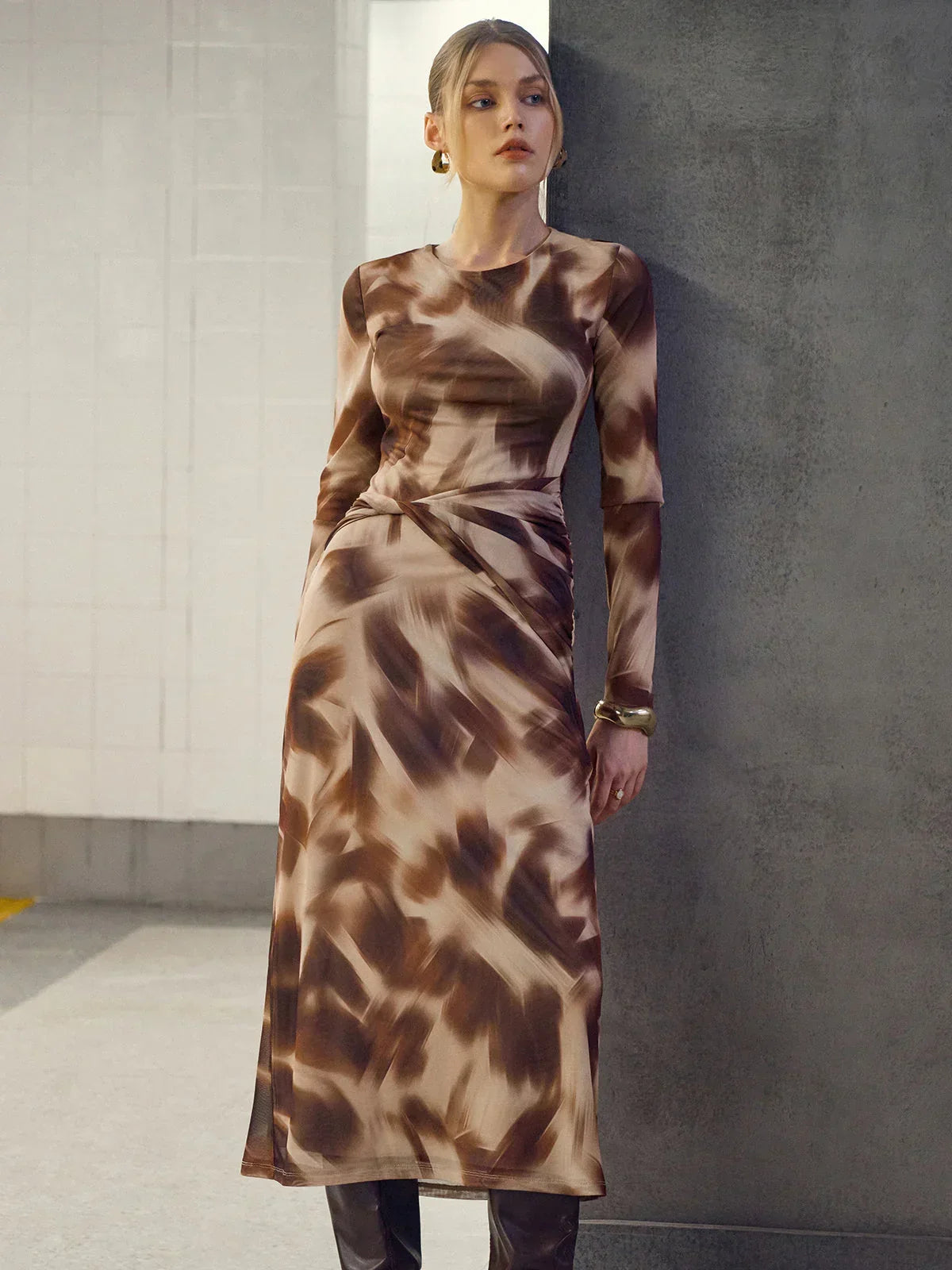 Abstract Print Twisted Mesh Midi Dress